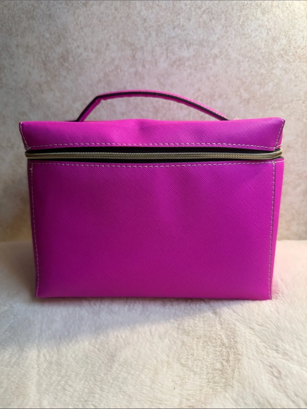 Estée Lauder Bright Pink Women's Top-Handle Cosmetic Bag NWOT